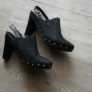 Kenneth Cole Reaction suede booties